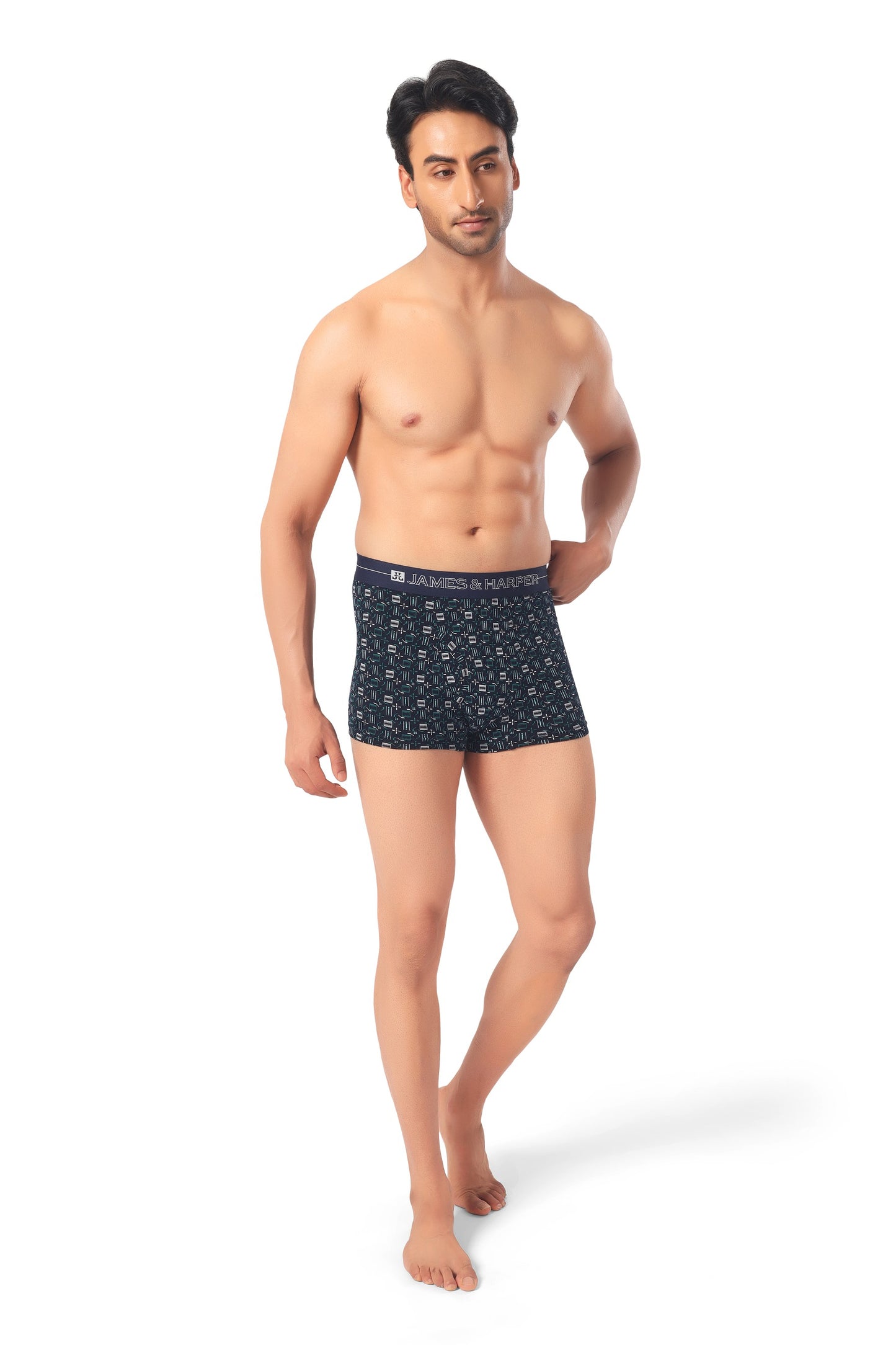 Bravo Trunk